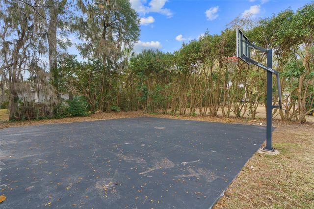 3409 SE 17TH COURT, Ocala, FL 34471