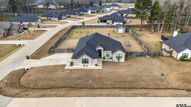 14144 Foxtail Dr, Flint, TX 75762