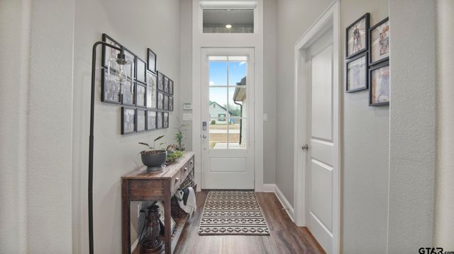 14144 Foxtail Dr, Flint, TX 75762