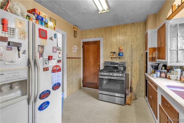 27 Sattler Avenue, Buffalo, NY 14211