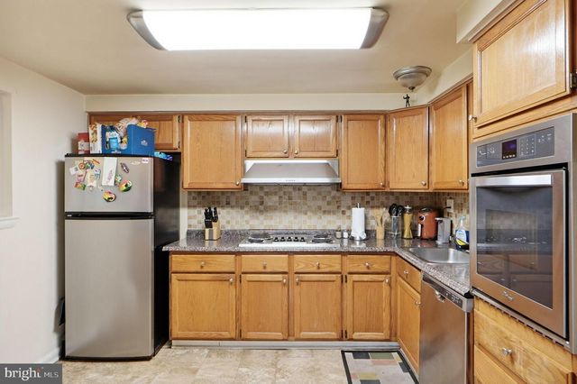 7301 SHEFFIELD DR, Temple Hills, MD 20748