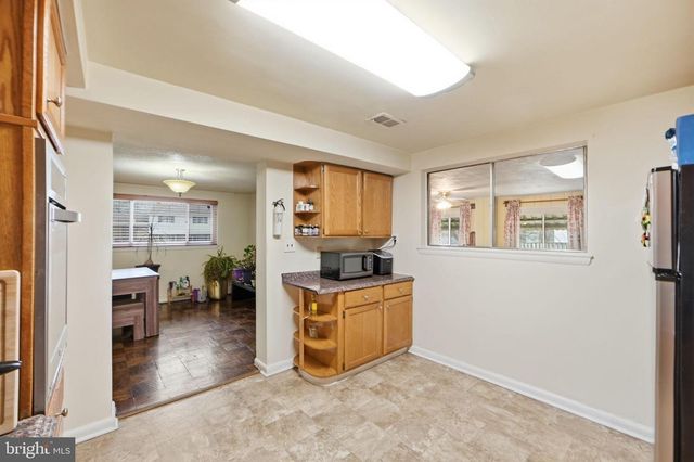 7301 SHEFFIELD DR, Temple Hills, MD 20748