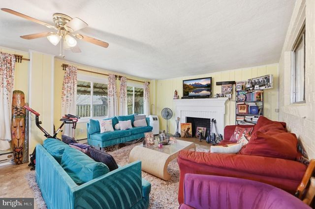 7301 SHEFFIELD DR, Temple Hills, MD 20748