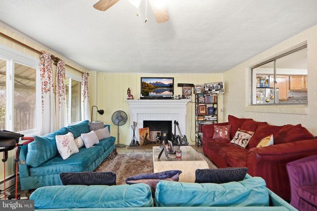 7301 SHEFFIELD DR, Temple Hills, MD 20748