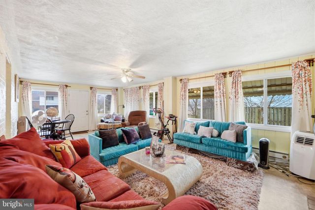 7301 SHEFFIELD DR, Temple Hills, MD 20748