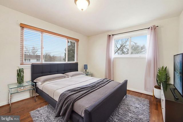 7301 SHEFFIELD DR, Temple Hills, MD 20748