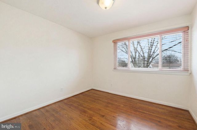 7301 SHEFFIELD DR, Temple Hills, MD 20748