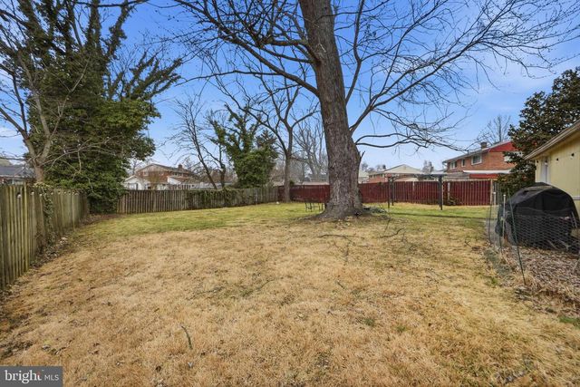 7301 SHEFFIELD DR, Temple Hills, MD 20748