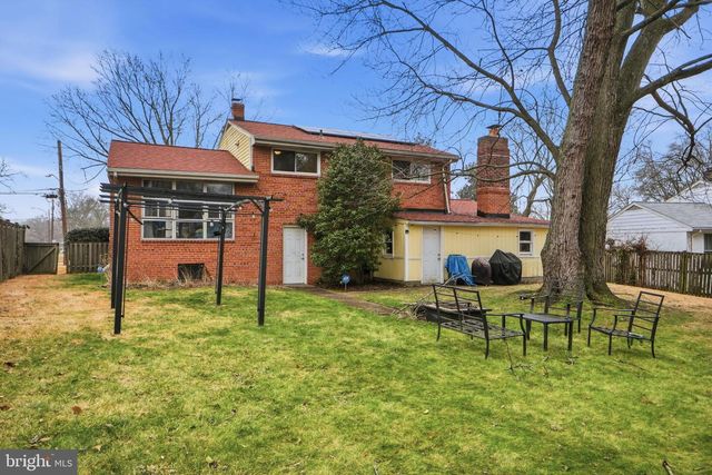 7301 SHEFFIELD DR, Temple Hills, MD 20748