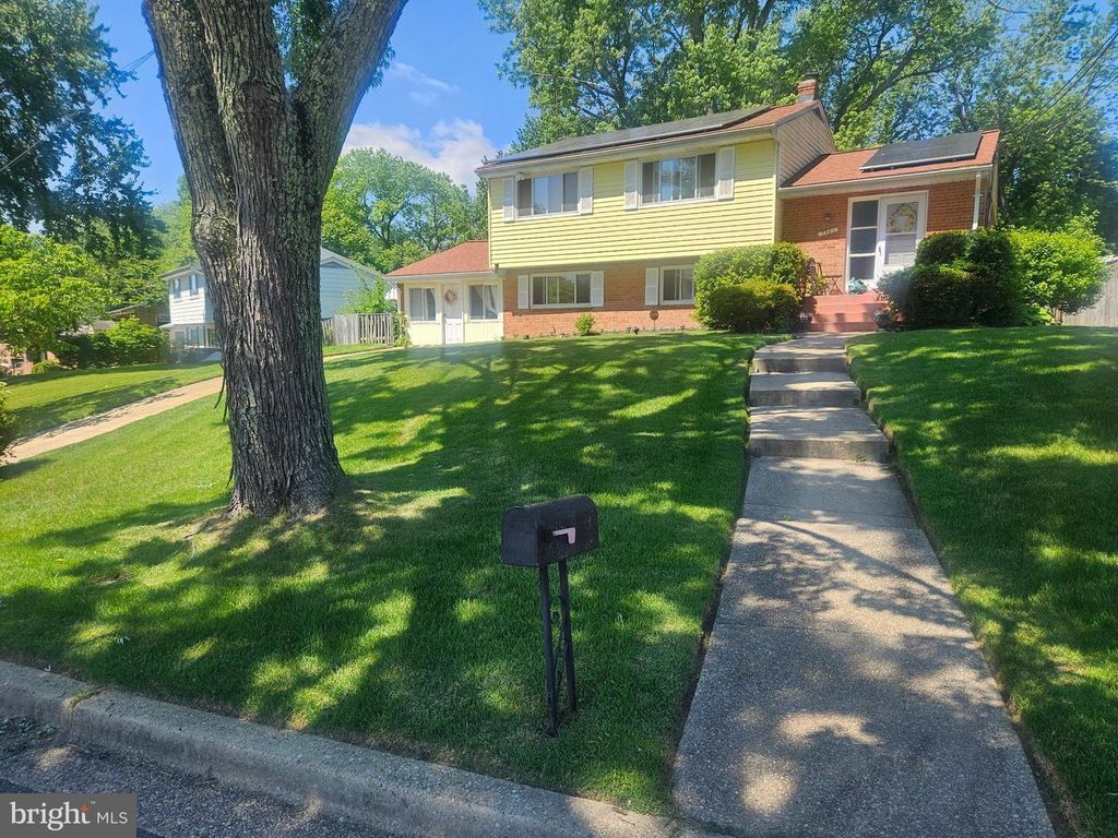 7301 SHEFFIELD DR, Temple Hills, MD 20748