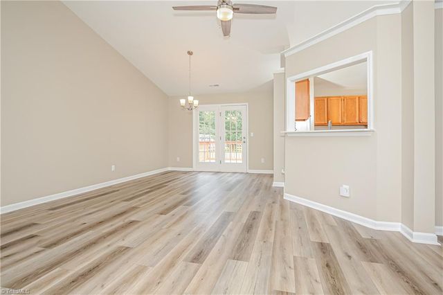 2110 Highfield Park Drive, Winston-salem, NC 27127