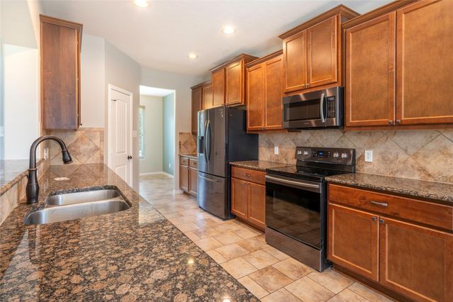 12202 Brightwood Drive, Montgomery, TX 77356