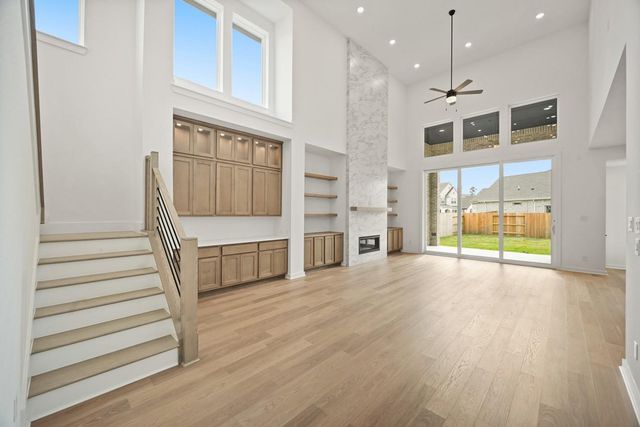 140 Silverbow Creek Way, Conroe, TX 77304