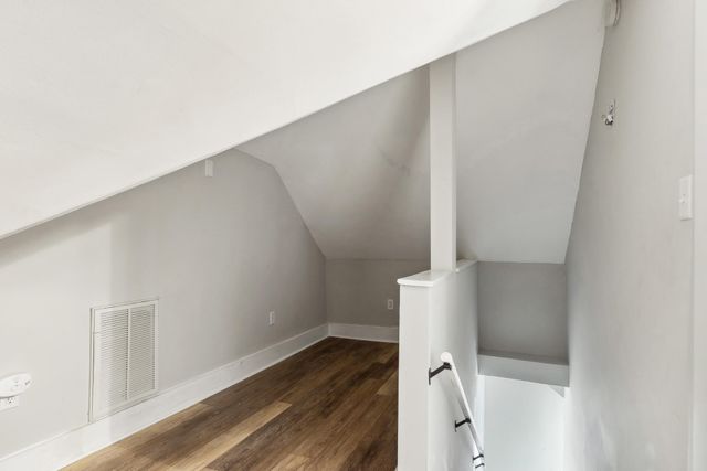 1906 Vine Street, Chattanooga, TN 37404