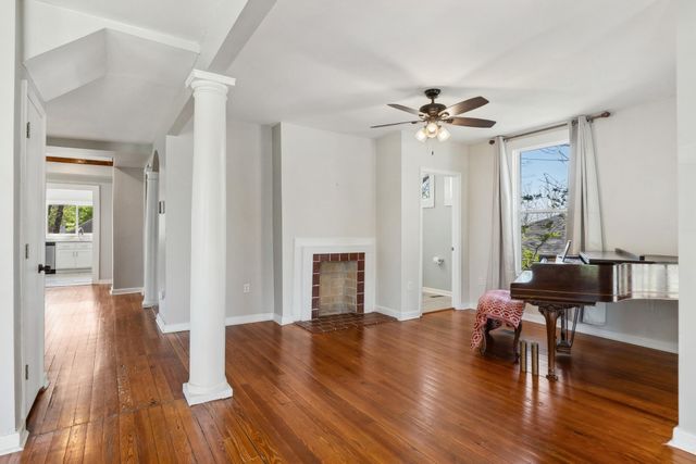1906 Vine Street, Chattanooga, TN 37404