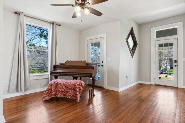 1906 Vine Street, Chattanooga, TN 37404