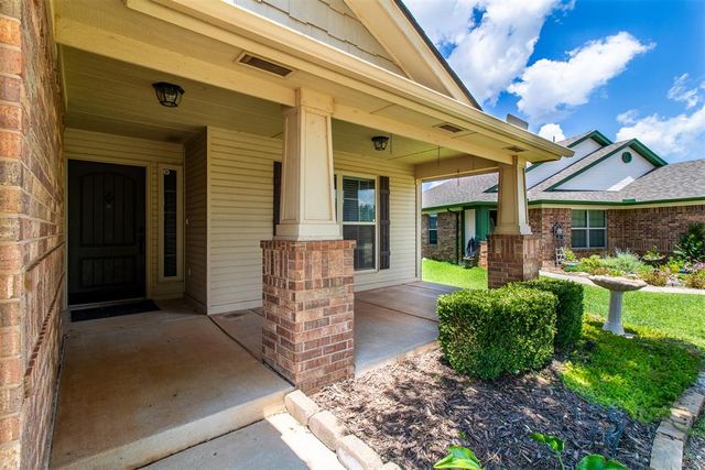 1009 Bear Mountain Drive, Norman, OK 73069