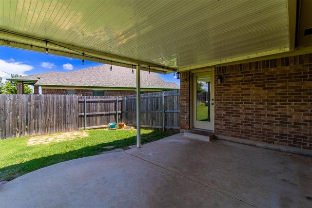 1009 Bear Mountain Drive, Norman, OK 73069