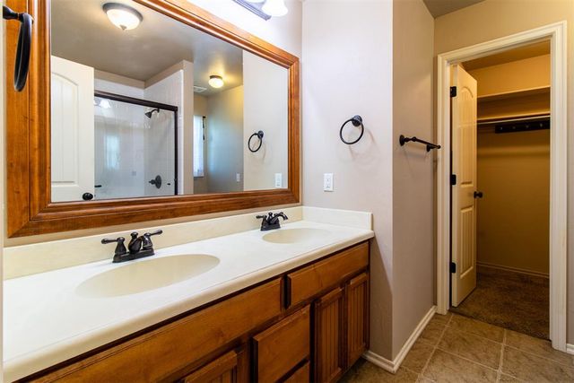 1009 Bear Mountain Drive, Norman, OK 73069