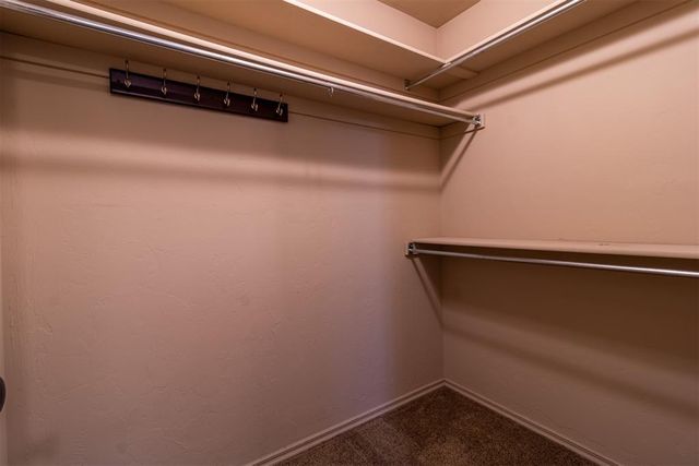 1009 Bear Mountain Drive, Norman, OK 73069