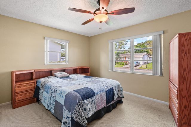1124 NW 90th Way, Plantation, FL 33322