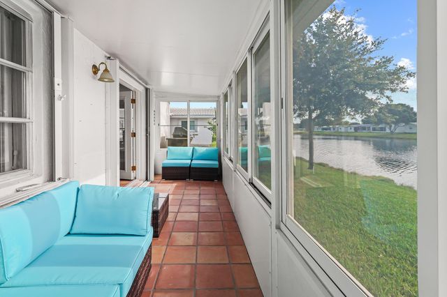 1124 NW 90th Way, Plantation, FL 33322
