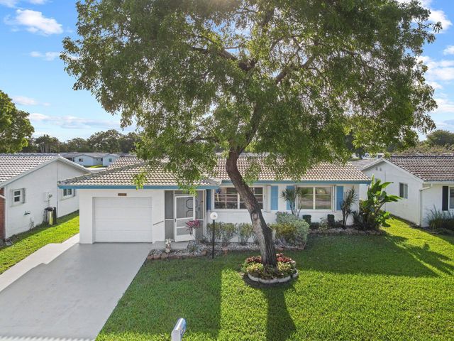 1124 NW 90th Way, Plantation, FL 33322