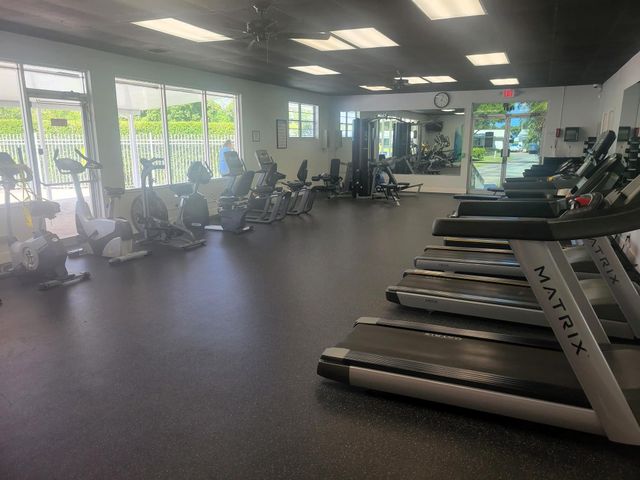 1124 NW 90th Way, Plantation, FL 33322