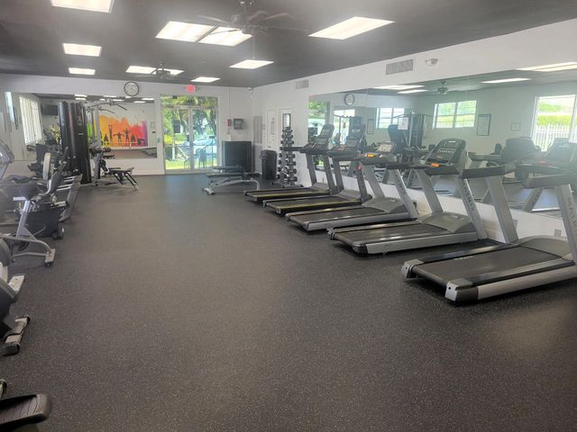 1124 NW 90th Way, Plantation, FL 33322