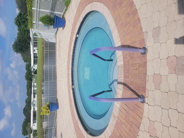 1124 NW 90th Way, Plantation, FL 33322