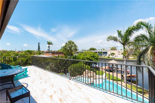 5105 Rutland CT, Cape Coral, FL 33904