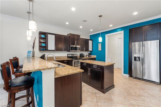 5105 Rutland CT, Cape Coral, FL 33904