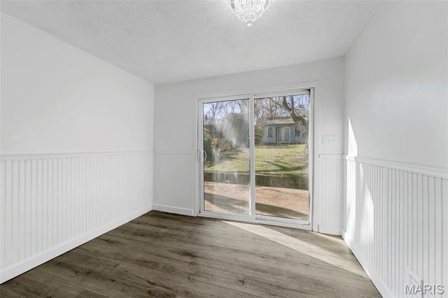 410 S 4th Street, Festus, MO 63028