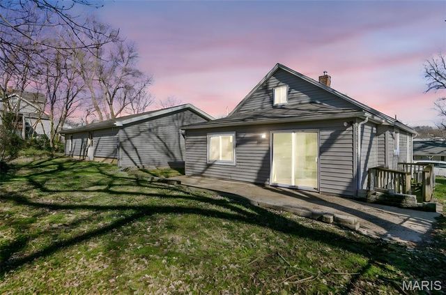 410 S 4th Street, Festus, MO 63028