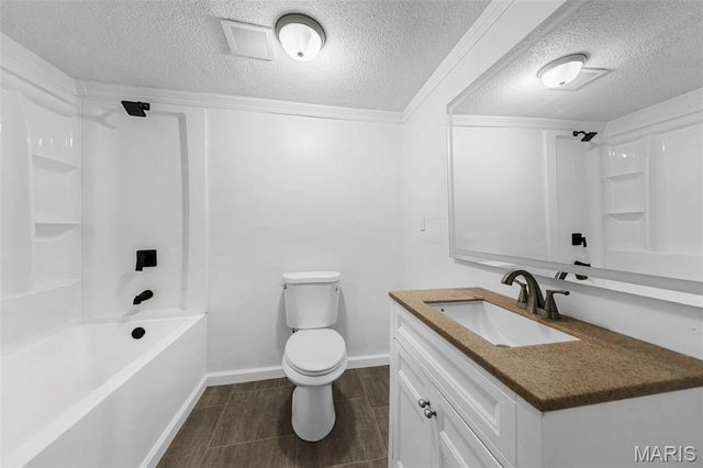 410 S 4th Street, Festus, MO 63028