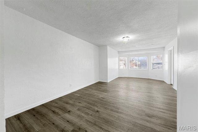 410 S 4th Street, Festus, MO 63028