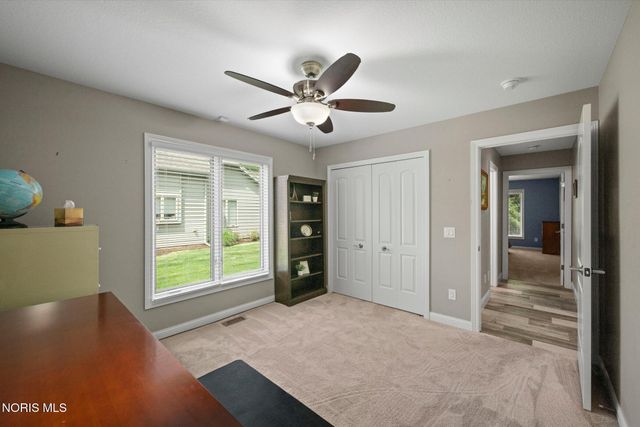 3835 Deer Valley Lane, Maumee, OH 43537