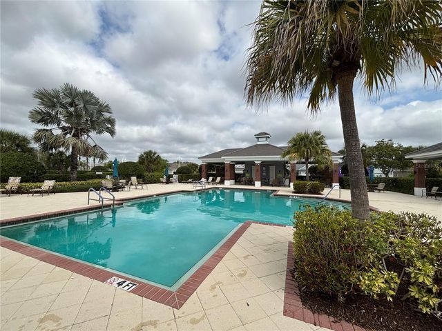 1735 LAKE VERONA CIRCLE, Bradenton, FL 34211