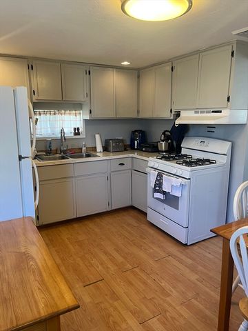 27 Morgan Rd, Holbrook, MA 02343