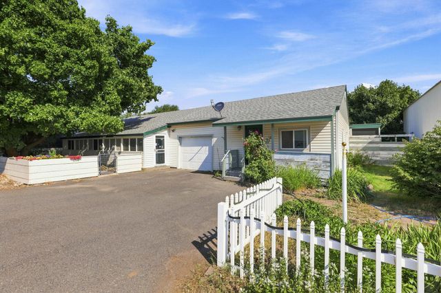 12430 W 13th Ave, Airway Heights, WA 99001