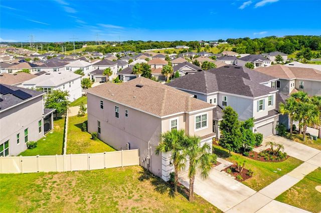 2854 HIGH POINTE STREET, Clermont, FL 34711