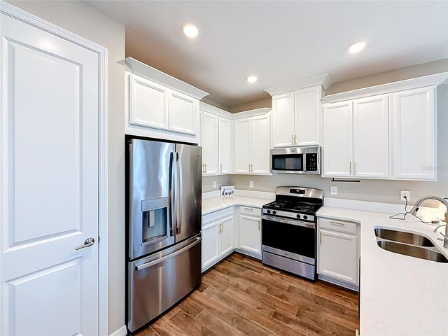 2854 HIGH POINTE STREET, Clermont, FL 34711
