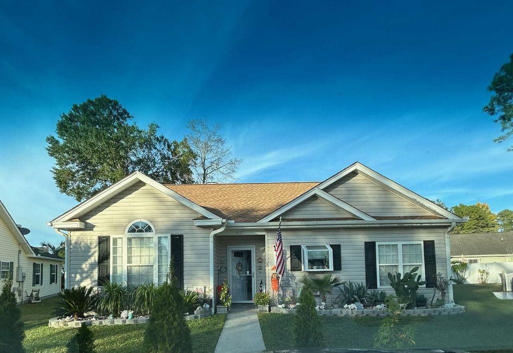 6627 Cherry Laurel Dr., Myrtle Beach, SC 29588