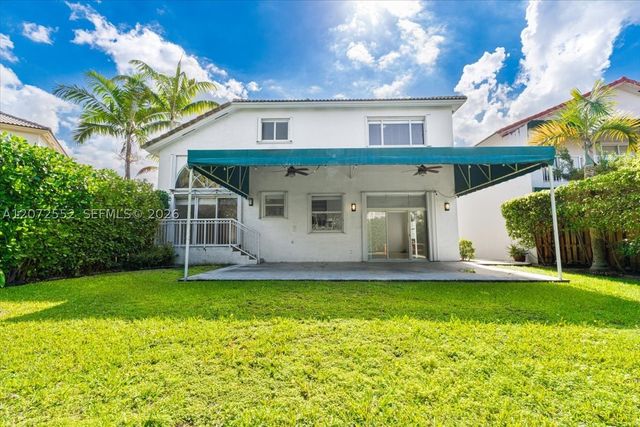 10853 NW 71st St, Doral, FL 33178