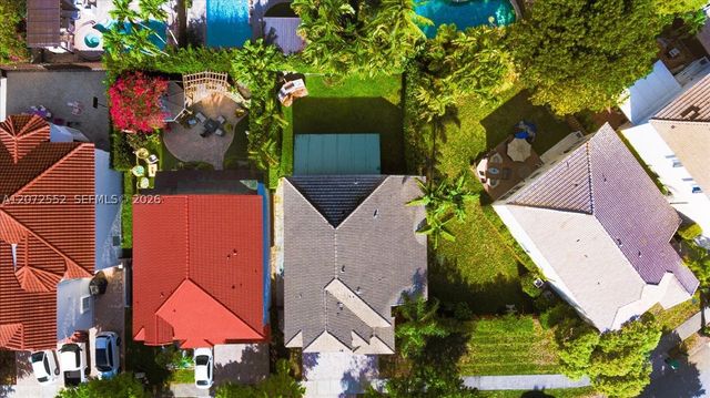 10853 NW 71st St, Doral, FL 33178