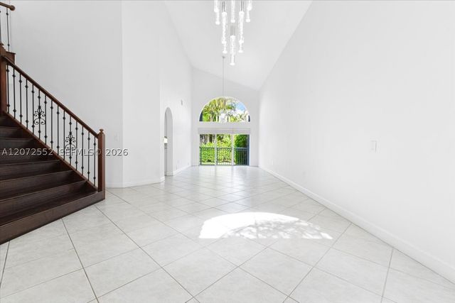 10853 NW 71st St, Doral, FL 33178