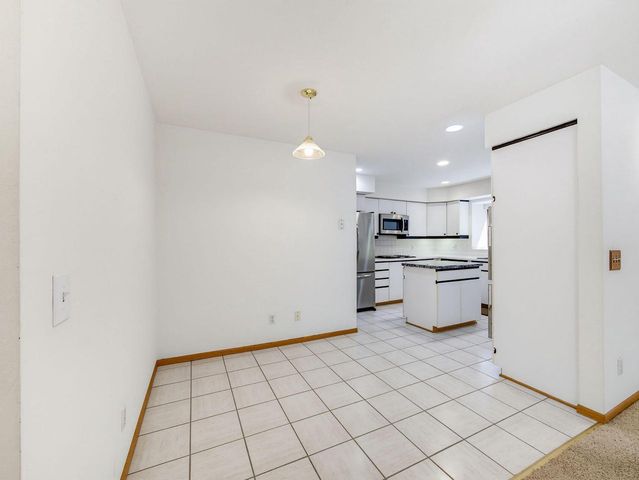 S1W31450 Hickory Hollow COURT, Delafield, WI 53018