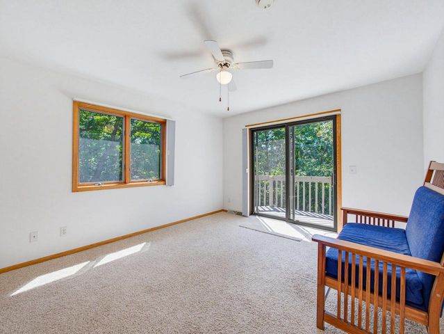 S1W31450 Hickory Hollow COURT, Delafield, WI 53018