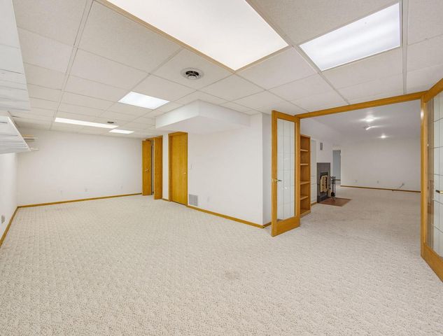 S1W31450 Hickory Hollow COURT, Delafield, WI 53018