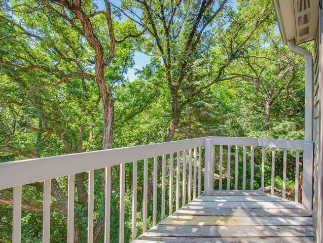 S1W31450 Hickory Hollow COURT, Delafield, WI 53018